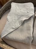 Omslagdoek embroidery moon