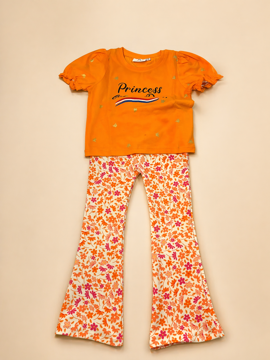 Flared oranje