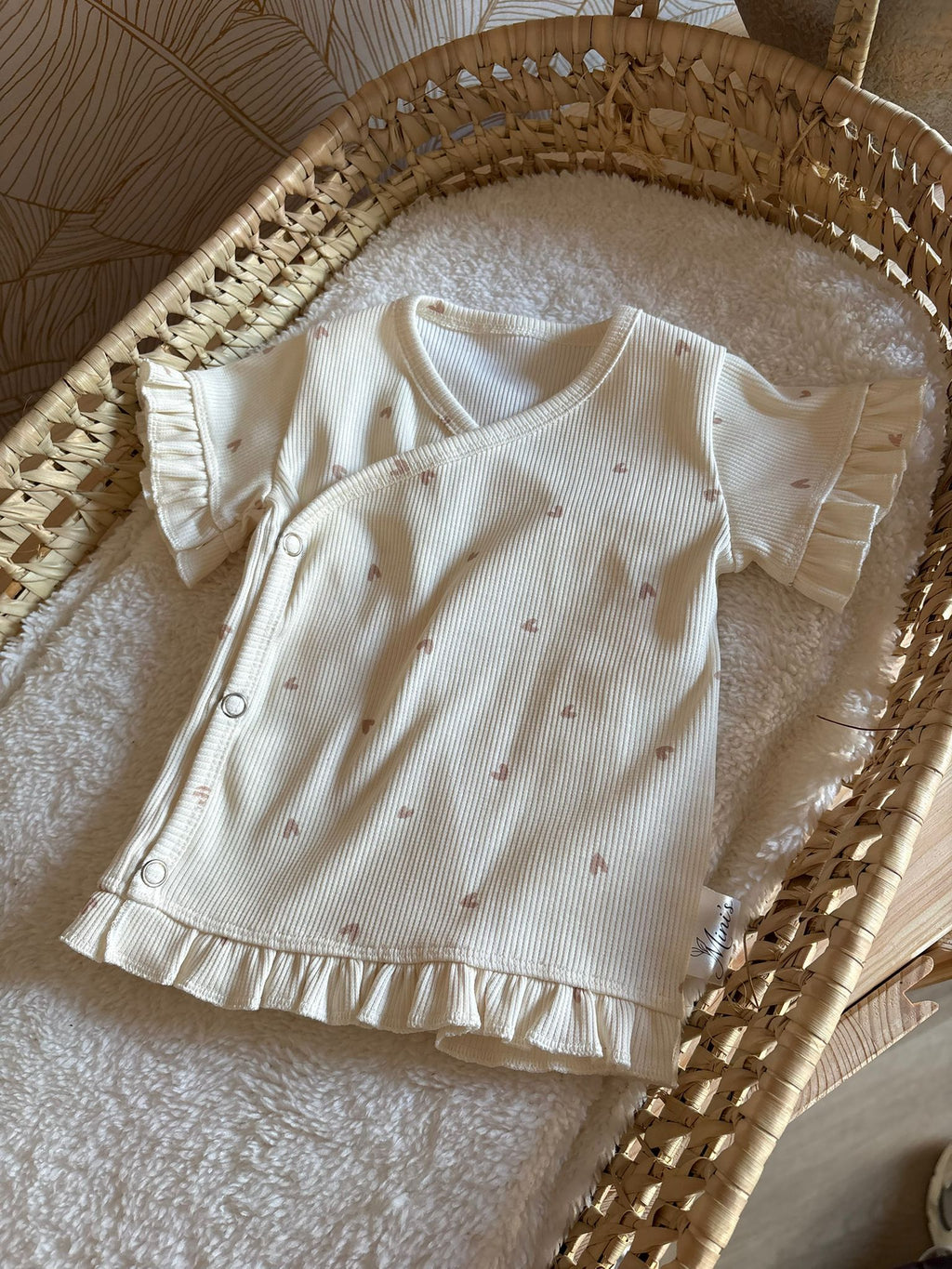 Overslagshirtje ruffle korte mouw